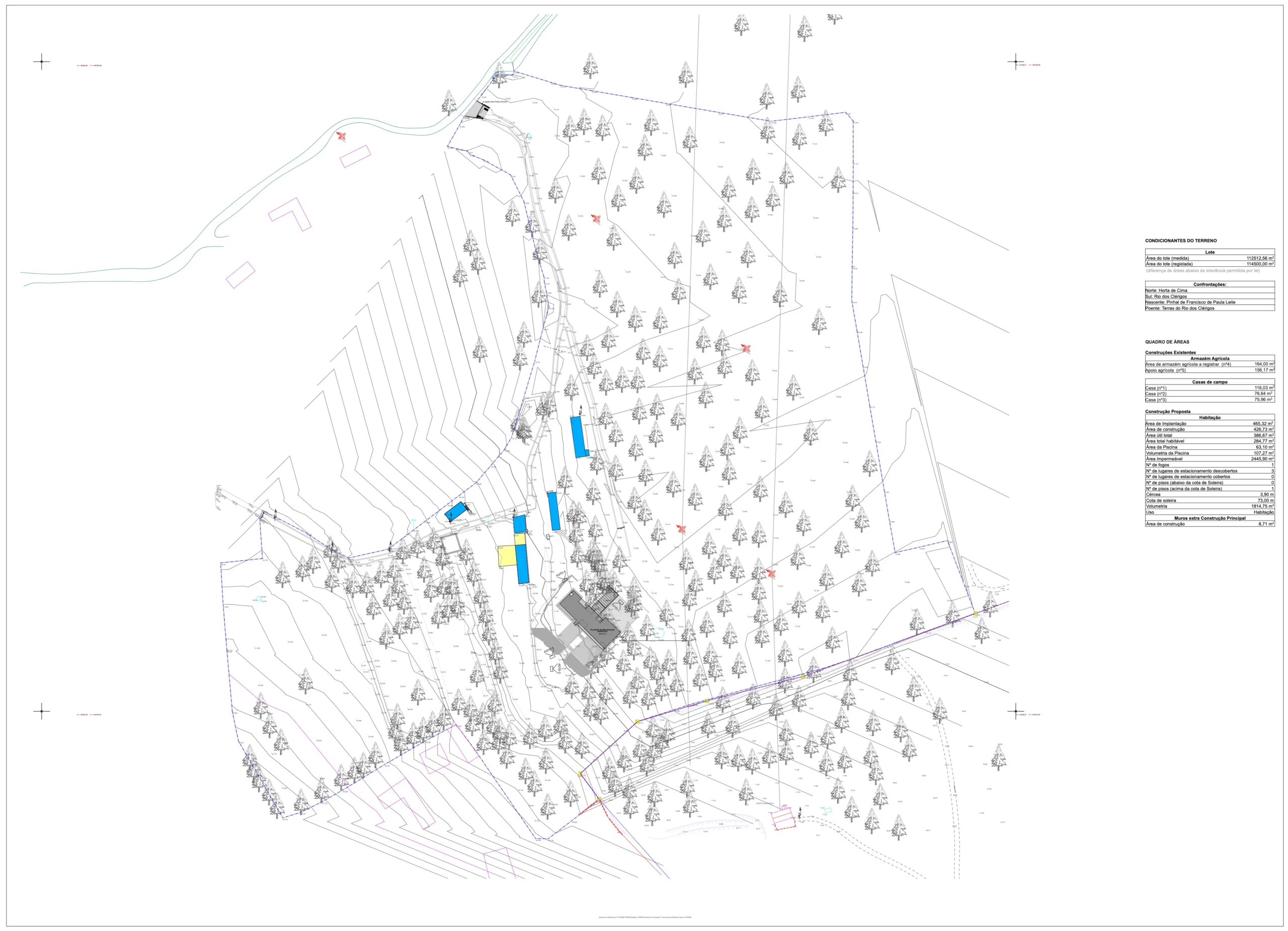 planta da herdade de luxo com floresta e uma moradia de prestigio